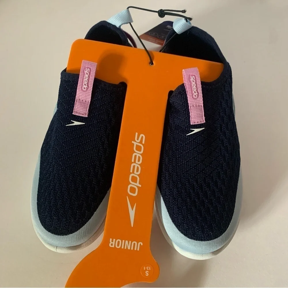 NWT. SPEEDO Kids Navy and Pink Water Shoes